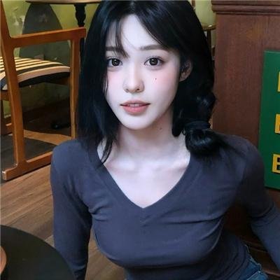 金发奇女